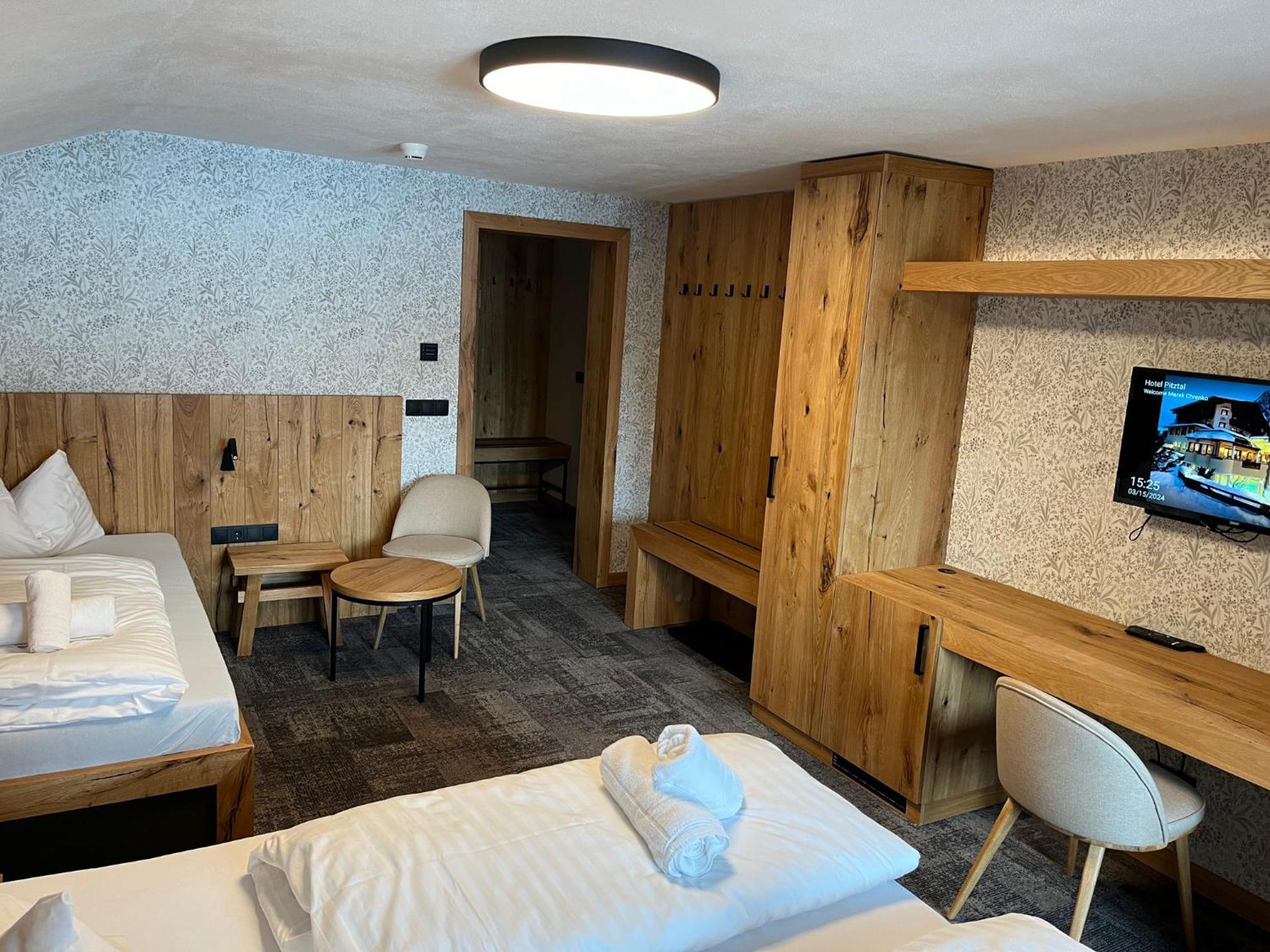 סנט לאונרד אים פיצטל Tieflehner Hof Pitztalhaus Hotel מראה חיצוני תמונה