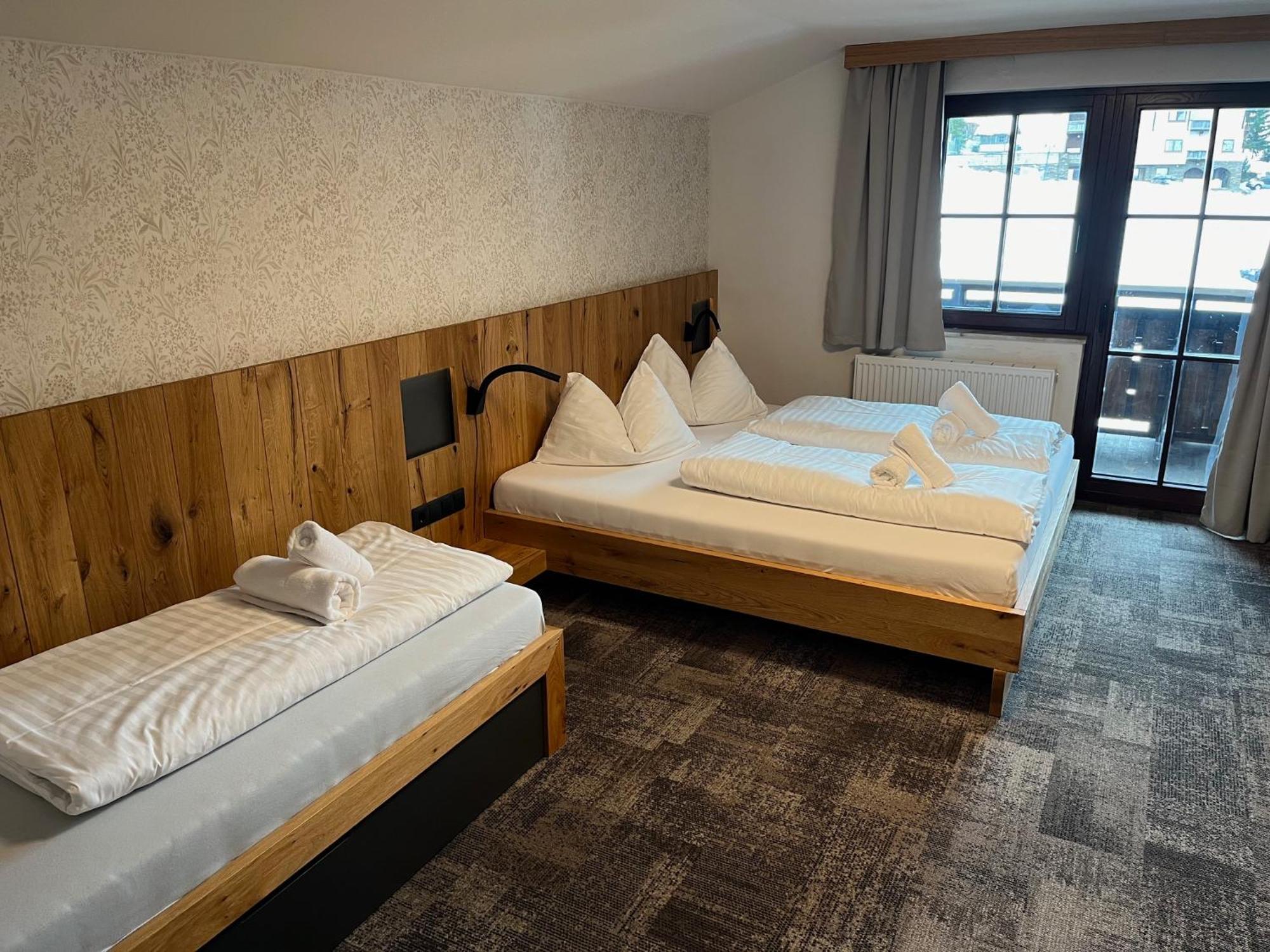 סנט לאונרד אים פיצטל Tieflehner Hof Pitztalhaus Hotel מראה חיצוני תמונה