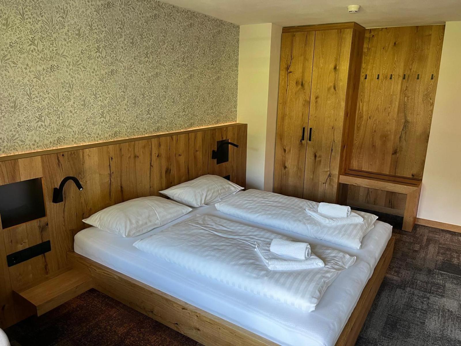 סנט לאונרד אים פיצטל Tieflehner Hof Pitztalhaus Hotel מראה חיצוני תמונה